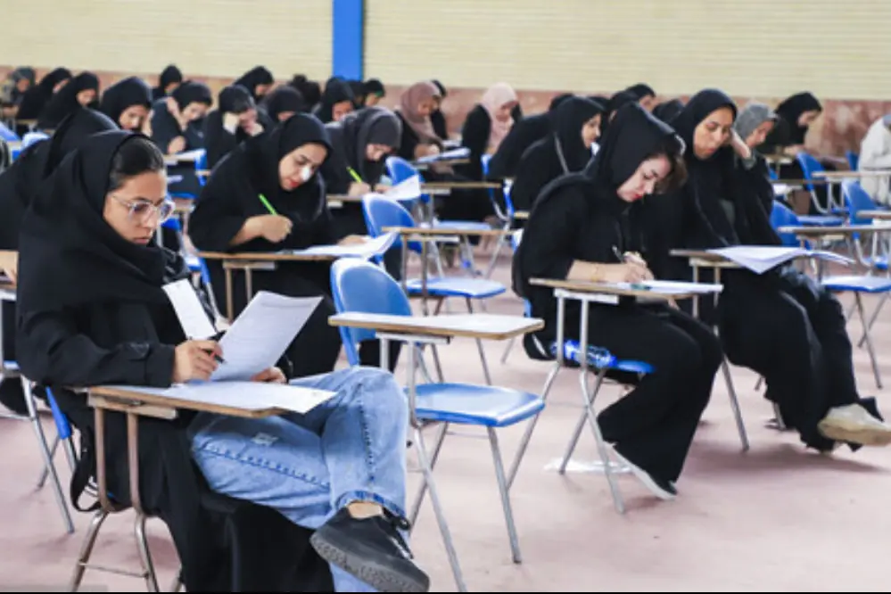 آزمون گروههای هنر و زبانهای خارجی کنکور 1405 آغاز شد