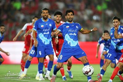 لحظه رد شدن تمام توپ از خط دروازه پرسپولیس +عکس - پارس فوتبال