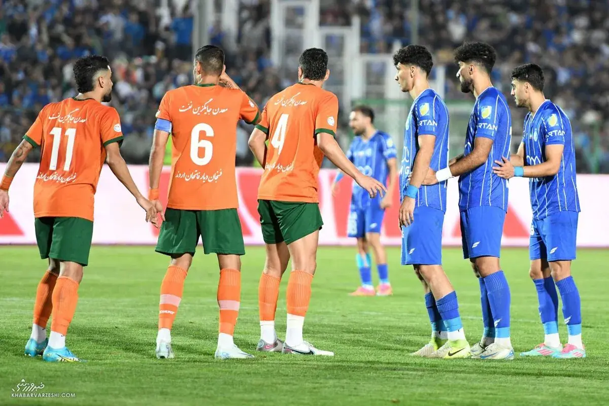 زمان و مکان بازی استقلال - پرسپولیس در لیگ برتر را بدانید