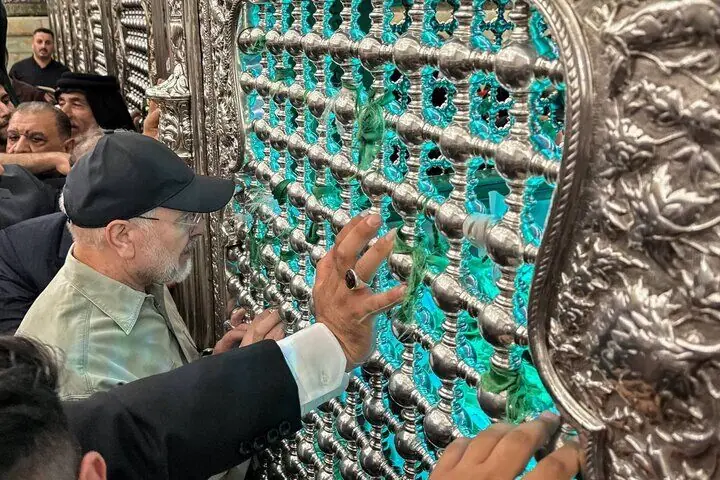 رئیس مجلس در پایان دیدارهای فشرده پارلمانی در عراق به زیارت کاظمین رفت