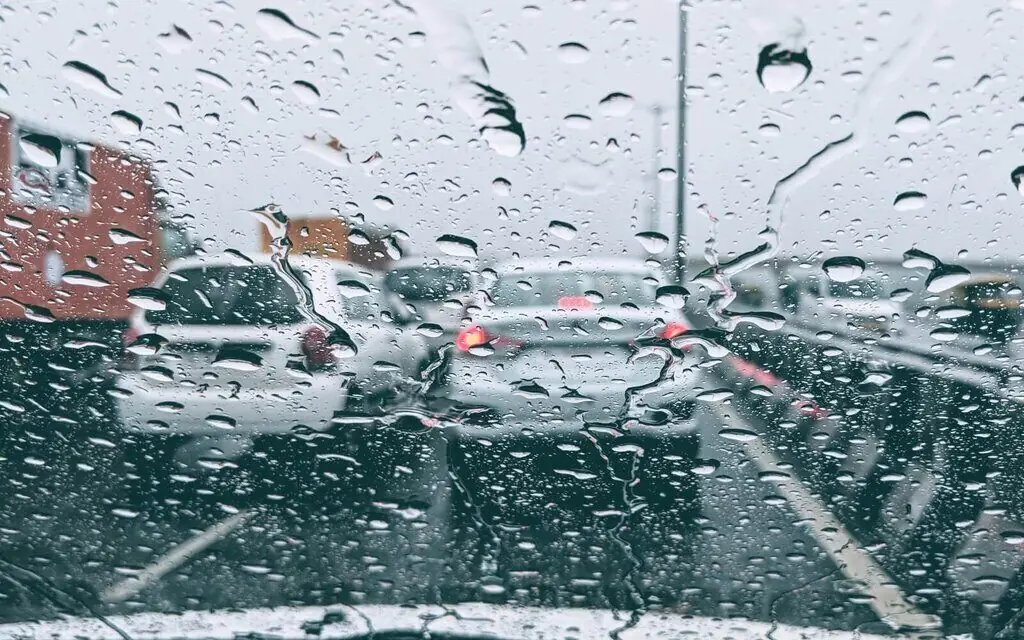 پیش بینی وزش باد، رگبار و رعد و برق در برخی مناطق کشور