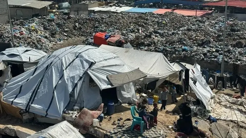 ۹۴ درصد ساکنان غزه در چادر یا ساختمانهای نیمهویران زندگی میکنند
