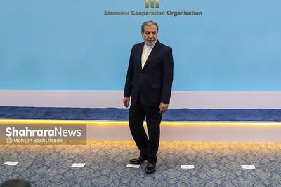 عراقچی: اصرار آمریکا بر سیاستهای شکستخورده، شکستهای بیشتری به بار میآورد