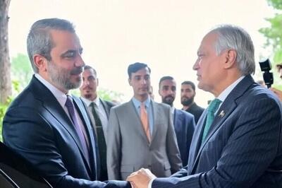 وزیر خارجه سوریه عازم پاکستان شد | اولین دیدار دیپلماتیک پس از ۱۹ سال قطع ارتباط