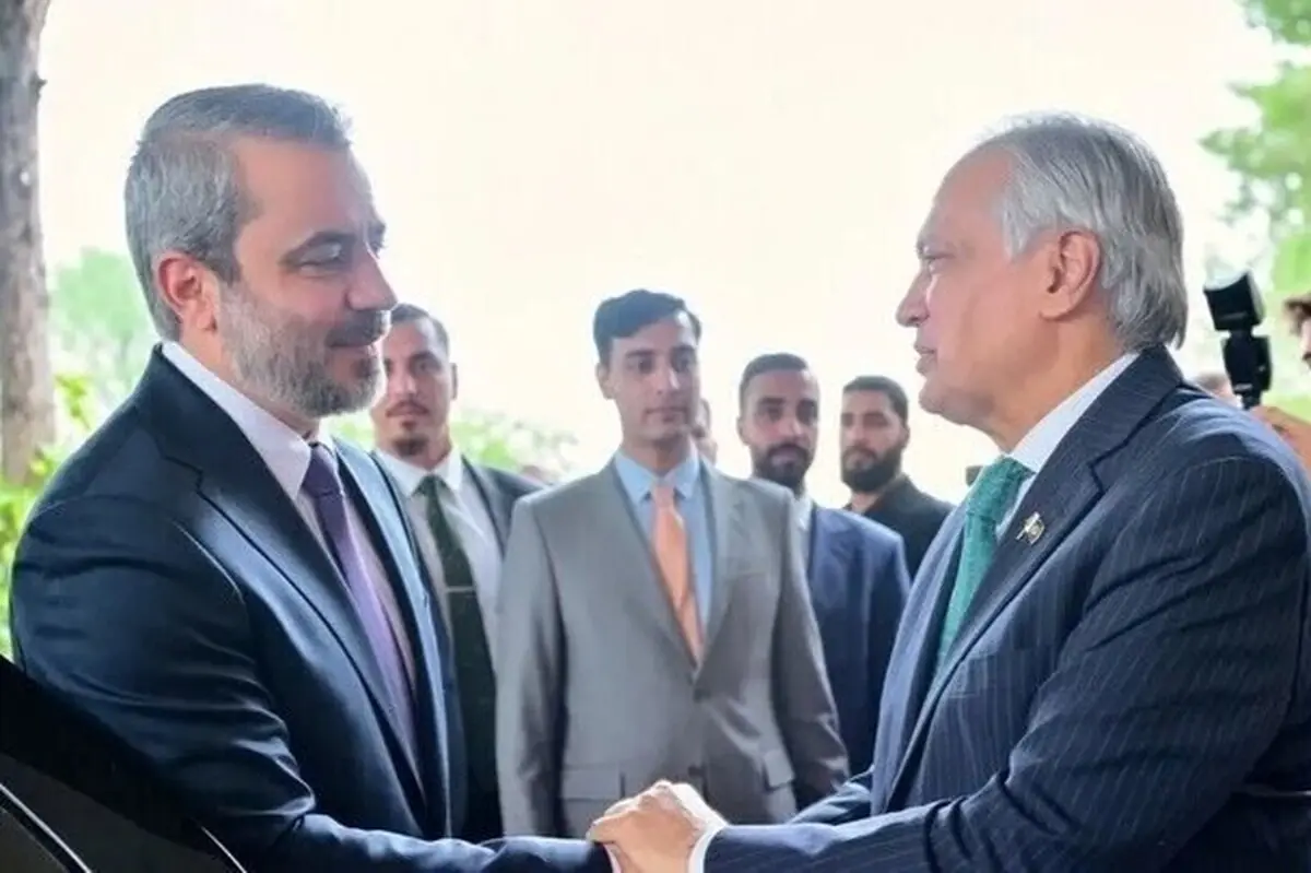 وزیر خارجه سوریه عازم پاکستان شد | اولین دیدار دیپلماتیک پس از ۱۹ سال قطع ارتباط
