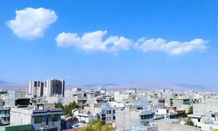 پیش بینی هوای قزوین فردا ۳۰ مرداد ۱۴۰۵/ هوا خنکتر میشود