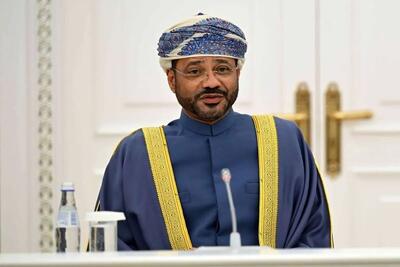 عمان: عبور امن از تنگه هرمز جدا از امنیت کل منطقه نیست/ با هرگونه تشدید بیشتر تنشها یا درگیری در منطقه مخالفیم