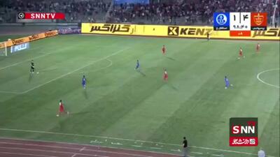  سرخ‌ ها جای استقلال را در صدر گرفتند / پرسپولیس 4 - 1 استقلال خوزستان