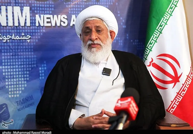 عضو مجلس خبرگان: هرمزگان نباید با فقر دستوپنجه نرم کند - تسنیم