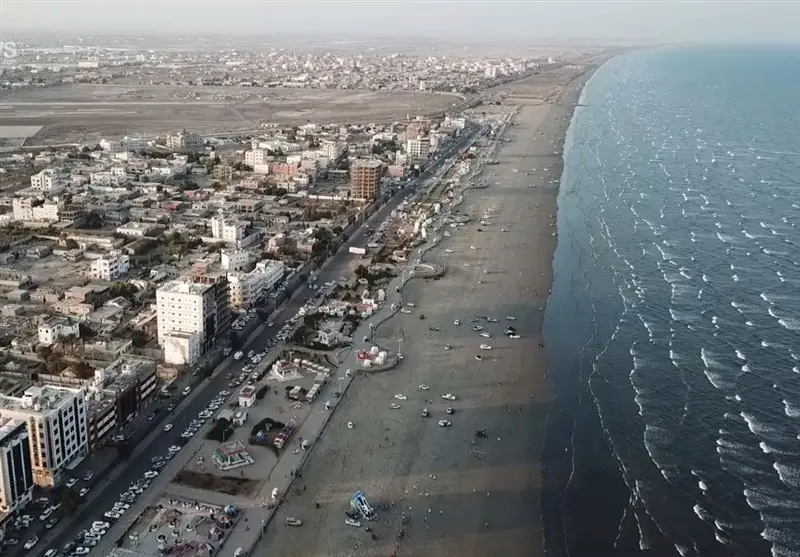 وقوع حادثه امنیتی در نزدیکی سواحل یمن - تسنیم
