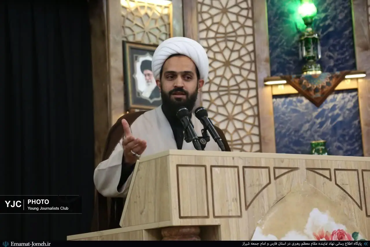 اجتماع بزرگ «عید بیعت» در حرم شاهچراغ(ع) برگزار میشود