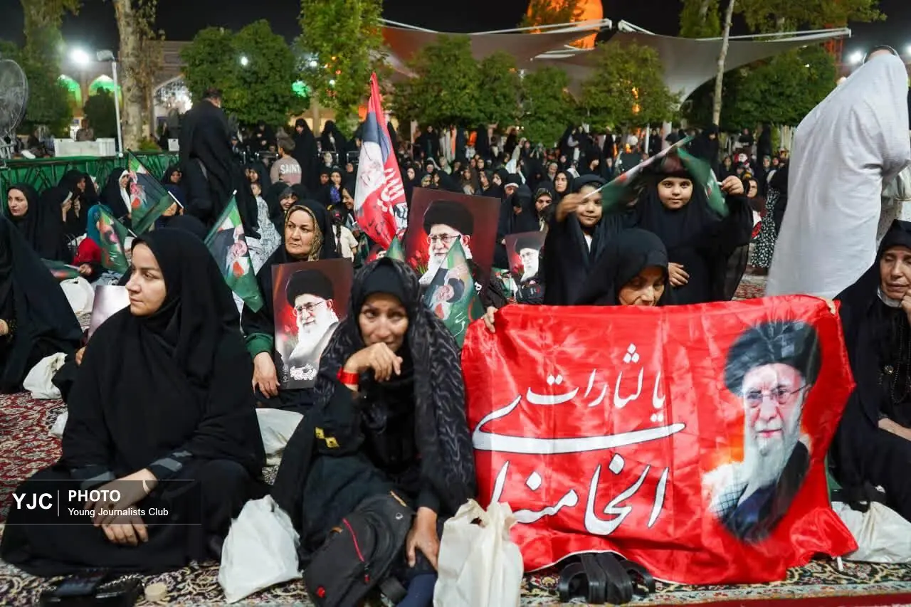 بزرگداشت تدفین چهلم آقای شهید ایران در حرم شاهچراغ + فیلم و تصاویر