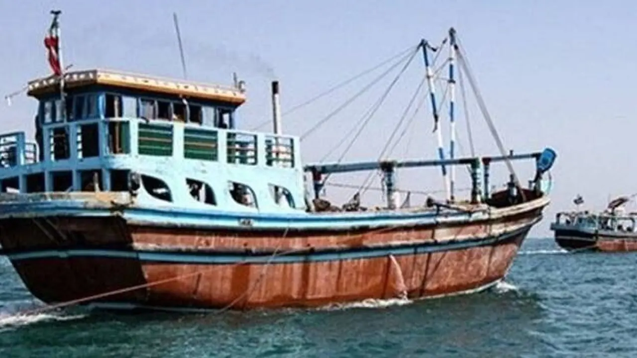 کشف ۷۶ هزار لیتر سوخت قاچاق در آبهای شمال خلیج فارس