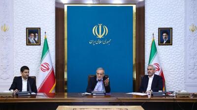 دریافت هرگونه خدمت در کشور منوط به ارائه کد پستی و کد ملی می شود