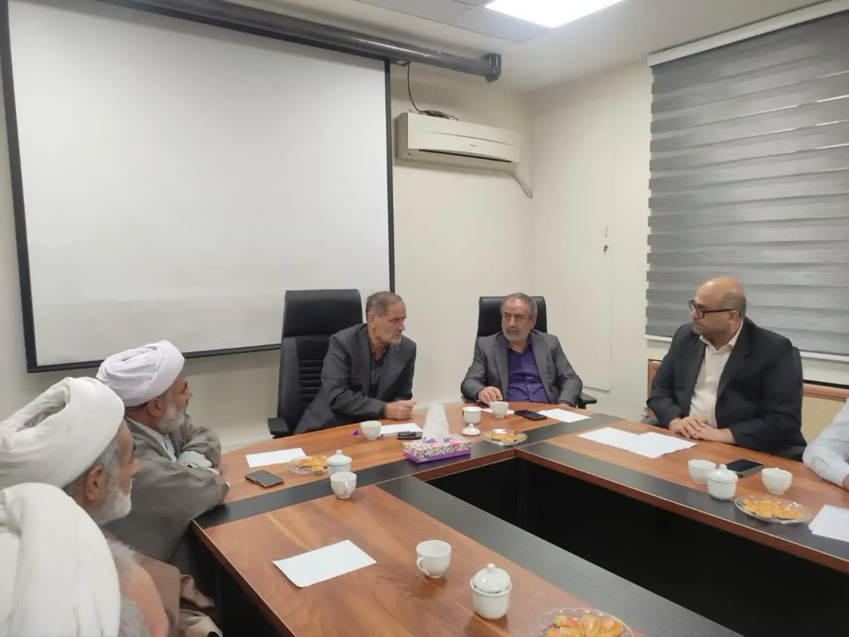 ضرورت تکمیل پروژه آبیاری هوشمند در خوزنین