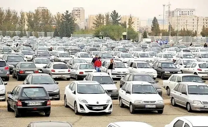 آمار عجیب از مالکیت خودرو در ایران/ 69 میلیون ایرانی ماشین ندارند!