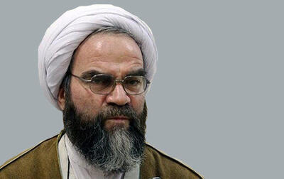 غرویان: برخی تحت عنوان مقابله با نفوذ دنبال فشار به دولت و پزشکیان هستند/ این اقدامات نتیجه نداده و نخواهد داد/ باید از این «من» بگذریم؛ این «من» ما را زمین میزند