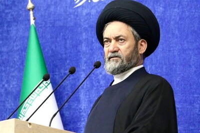 امامجمعه اردبیل: «جنگ اقتصادی دشمن برای اثرگذاری روانی در بازار ایران است» | انصاف نیوز
