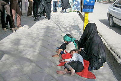  جمع‌آوری متکدیان در تبریز | «۴۰۰ تبعه پاکستانی به کشورشان بازگردانده شدند» |  انصاف نیوز