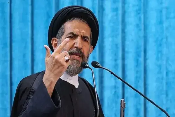 ابوترابیفرد، امام جمعه موقت تهران: با وحدت و پیوند ملت و دولت، از این دوران و تنگناهای اقتصادی عبور خواهیم کرد