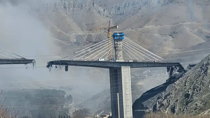 سرنوشت پل B۱ کرج به دست ۱۵ متخصص افتاد
