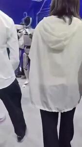 لحظه تشنج یک ربات انساننما