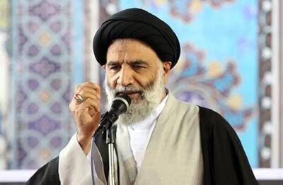 امام جمعه اهواز: با کدام منطق در زمان جنگ سراغ بنزین رفتهاید؟