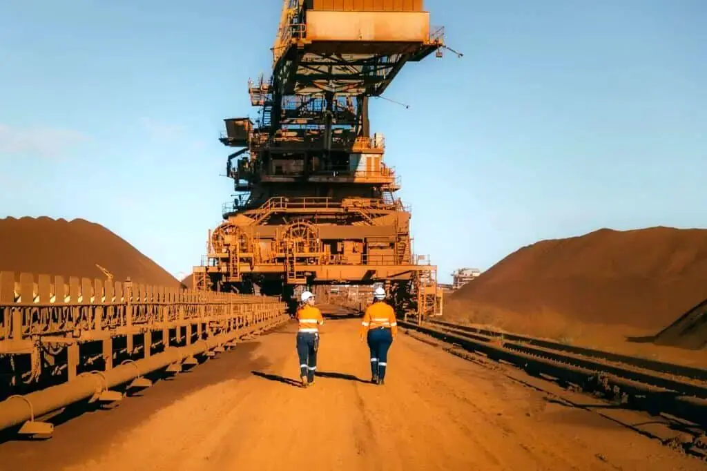 رشد چشمگیر سهام BHP به دلیل تقاضای بالای مس و سنگآهن