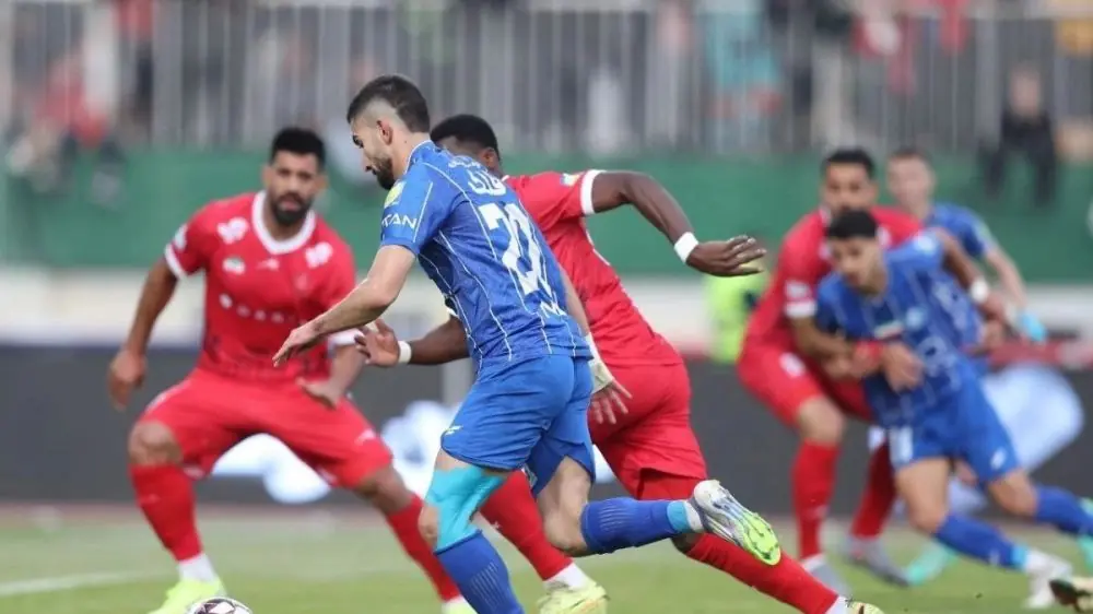  ورزشگاه نقش جهان میزبان دربی تهران