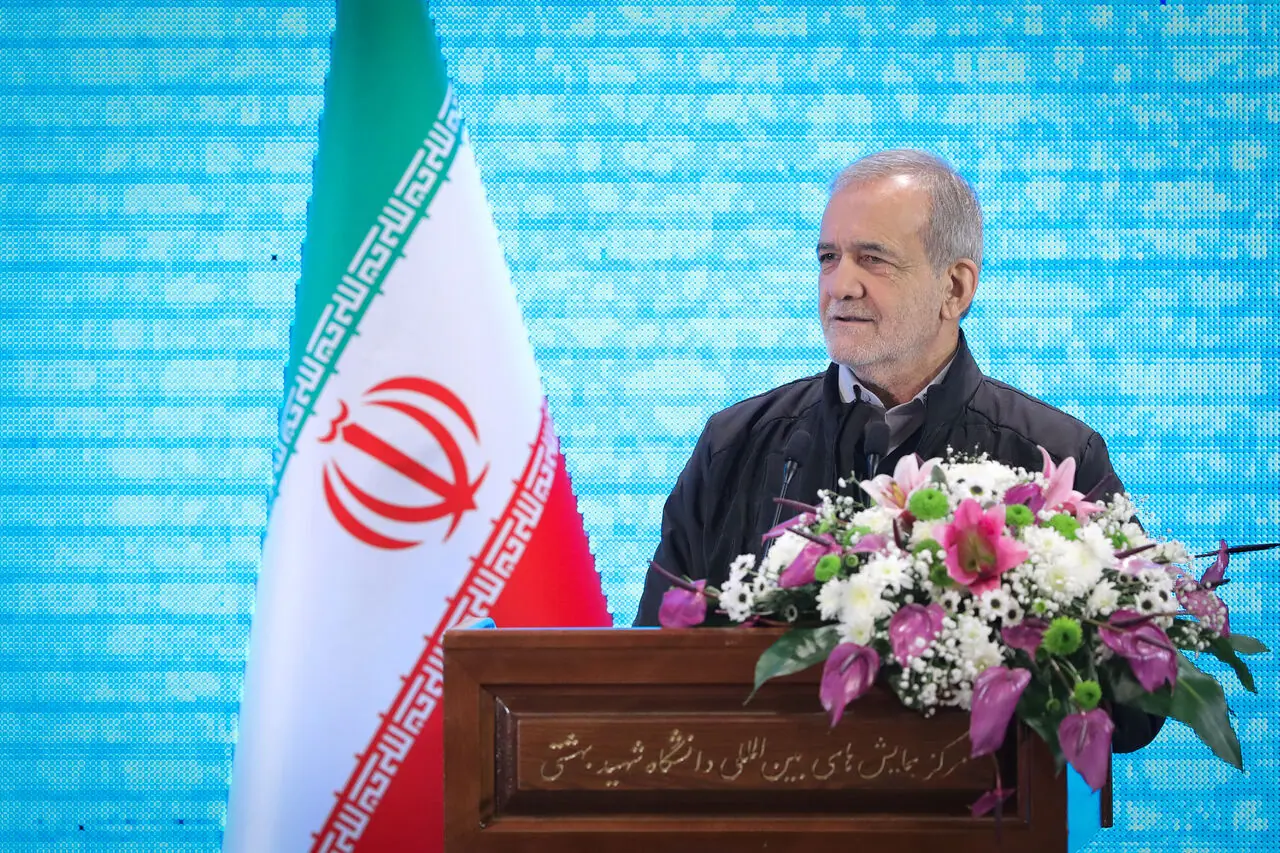پزشکیان: بهتر است امروز که در قدرت و عزت هستیم جنگ را پایان دهیم