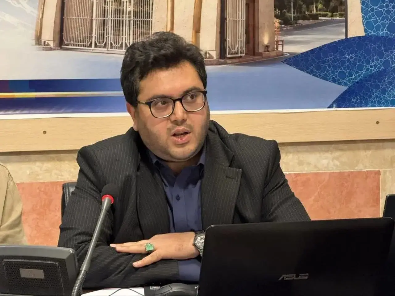 دانشگاه باید در کنار تولید علم، اعتماد تولید کند