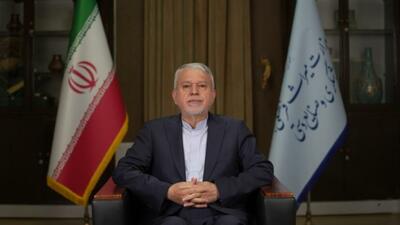 پزشکیان پرچمدار رفاه ملی است؛ بدون وفاق نمیتوان کشور را اداره کرد/ پزشکیان در پایان دوره، کارنامه خوبی در آشتی با ایرانیان خارج از کشور خواهد داشت
