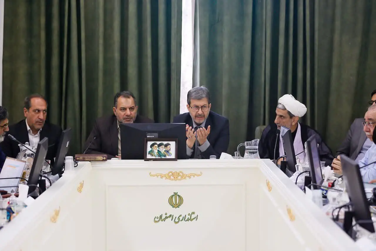 استاندار اصفهان: اجازه نمیدهیم دشمن هویت فرهنگی و دینی اصفهان را هدف قرار دهد