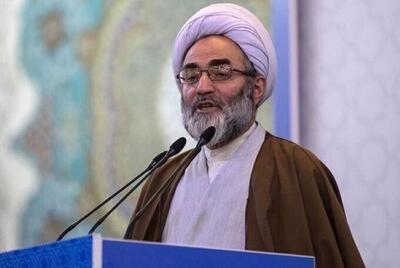 امام جمعه رشت: ناترازی بنزین با جراحی‌های مقطعی قیمت حل نخواهد شد
