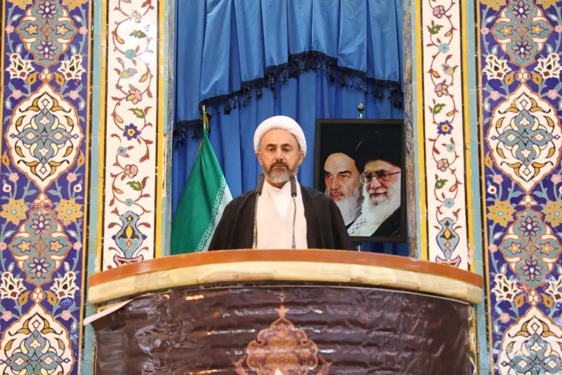  امام جمعه ایلام: صنعت دفاعی نماد خودباوری و اقتدار ملی است