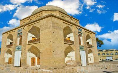 بیبیدخترون؛ مقبرهای در دل خاک، گنبدی بر آسمان