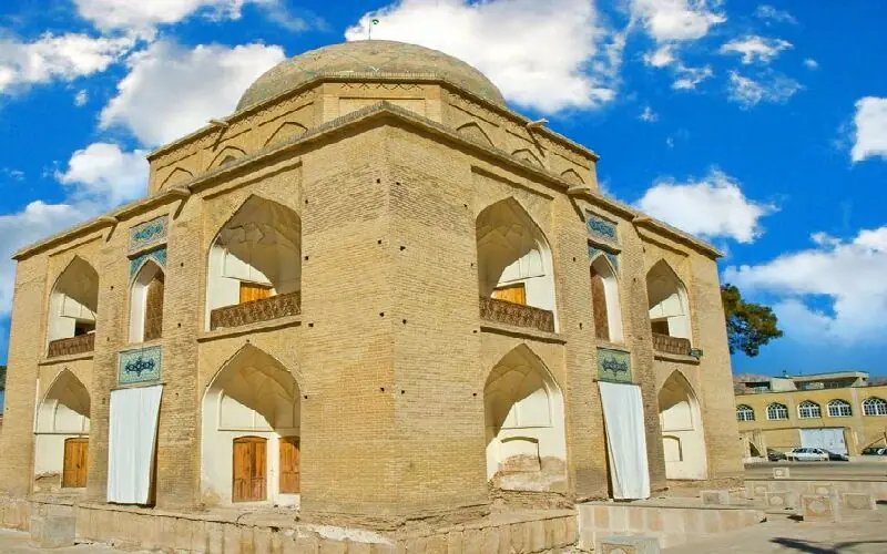 بیبیدخترون؛ مقبرهای در دل خاک، گنبدی بر آسمان
