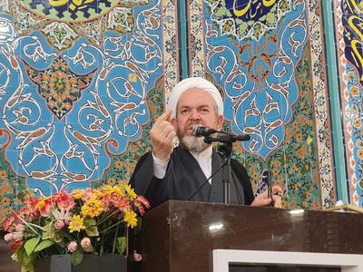 امام جمعه نقده: دشمن با دوگانهسازی معیشت و مقاومت به دنبال تغییر محاسبات مردم است