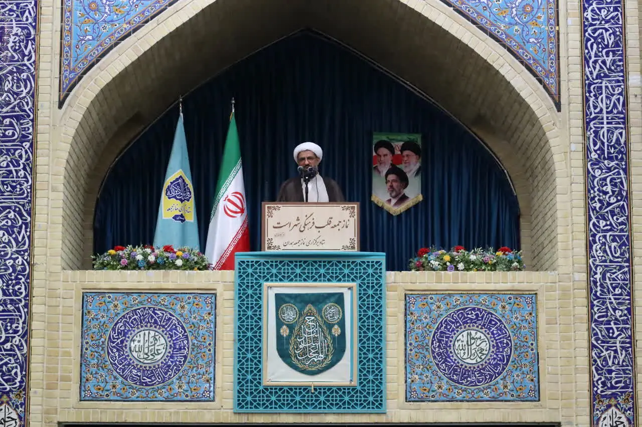 امام جمعه همدان: بازدارندگی پایدار نیازمند تقویت همزمان قدرت نظامی، اقتصاد و فرهنگ است