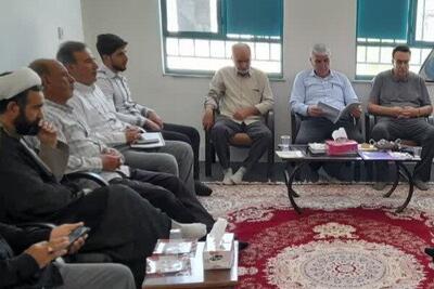 نشست راهبردی در مسیر توسعه هیدج؛ بازخوانی چالشهای بنیادین شهر در دیدار مسئولان با امام جمعه