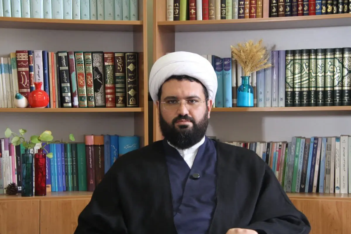 از چالشهای فضای مجازی تا انسجام اجتماعی؛ اساتید دانشگاه آزاد زنجان در نشست «ضیافت اندیشه» گرد هم میآیند