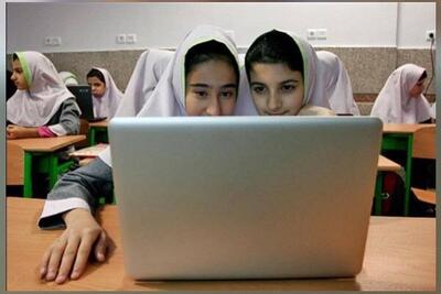 اتصال ۱۷۹ مدرسه لرستان به شبکه فیبر نوری مخابرات