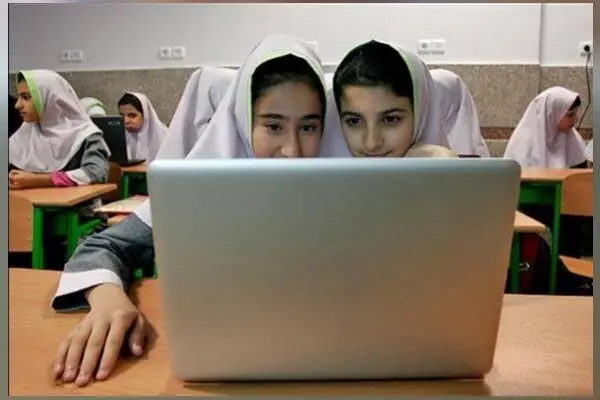 اتصال ۱۷۹ مدرسه لرستان به شبکه فیبر نوری مخابرات