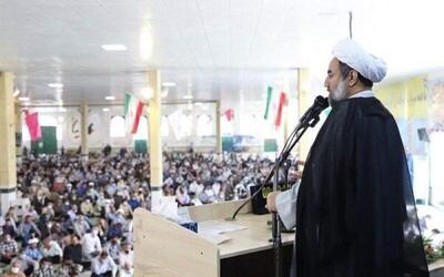 امامجمعه زاهدان: اقتدار جامعه اسلامی از مسیر وحدت میگذرد