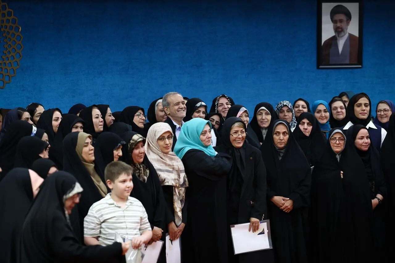 صحبت های رئیس جمهور در همایش «زنان امروز، ایران فرد» امشب از شبکه خبر پخش می شود