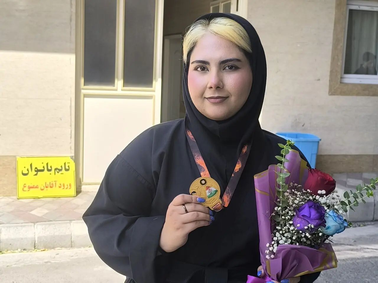 سیما بهنام، مدال طلای مسابقات هیئت کاراته آذربایجان شرقی را از آن خود کرد
