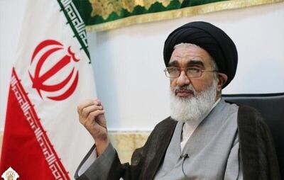 امام جمعه قم: صهیونیست آرزوی نابودی اسلام و مسلمانان را به گور خواهد برد/ برای رفع نگرانیهایی مانند امر به معروف و و نهی از منکر، کاهش جمعیت، مشکلات فرهنگی باید با اتحاد با هم تلاش کنیم