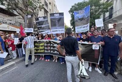 تظاهرات در تونس برای کنارهگیری رئیسجمهور