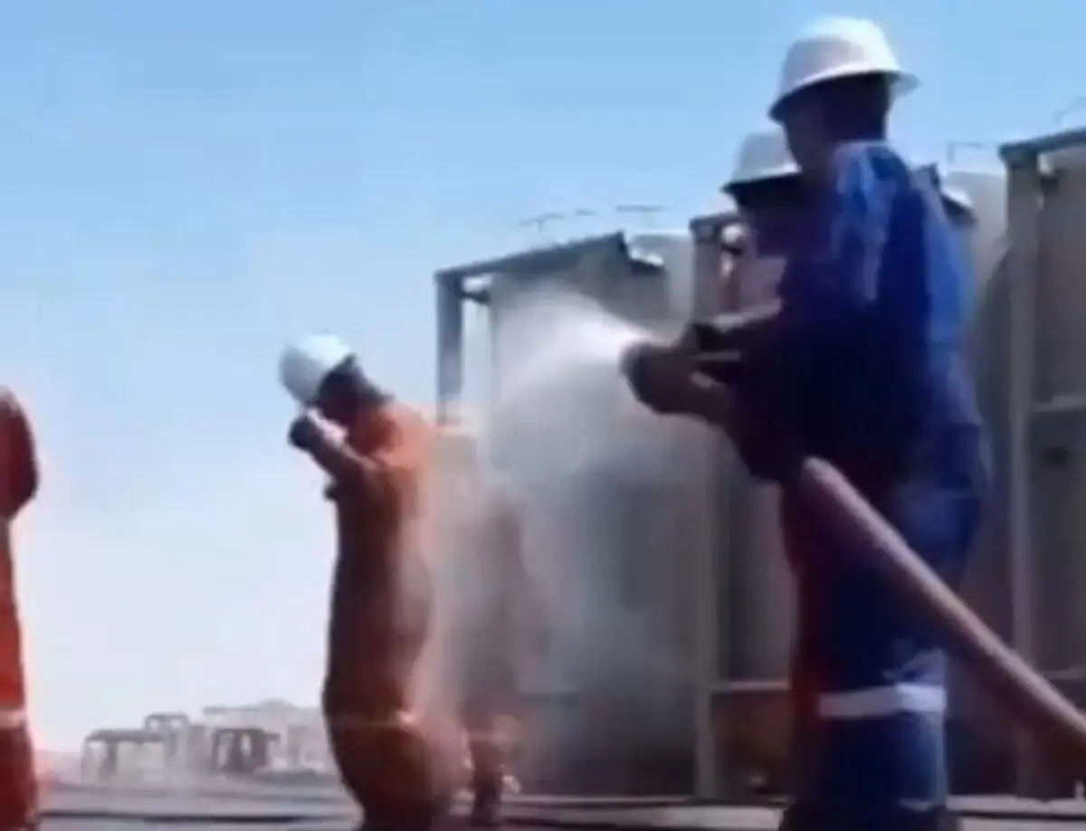 روش خنک کردن کارگردان در دمای ۶٠ درجه عسلویه