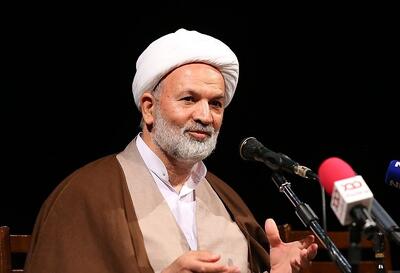 نماینده تندرو مجلس: طرح خروج از NPT در مجلس ارائه شده و در حال پیگیری است/ برخی جریانهای غربگرا، حجاب را به دیوار برلین تشبیه کردهاند